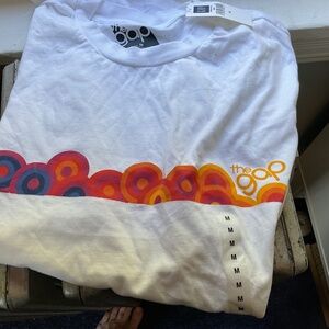 GAP White Tee with Multicolor Circle Design